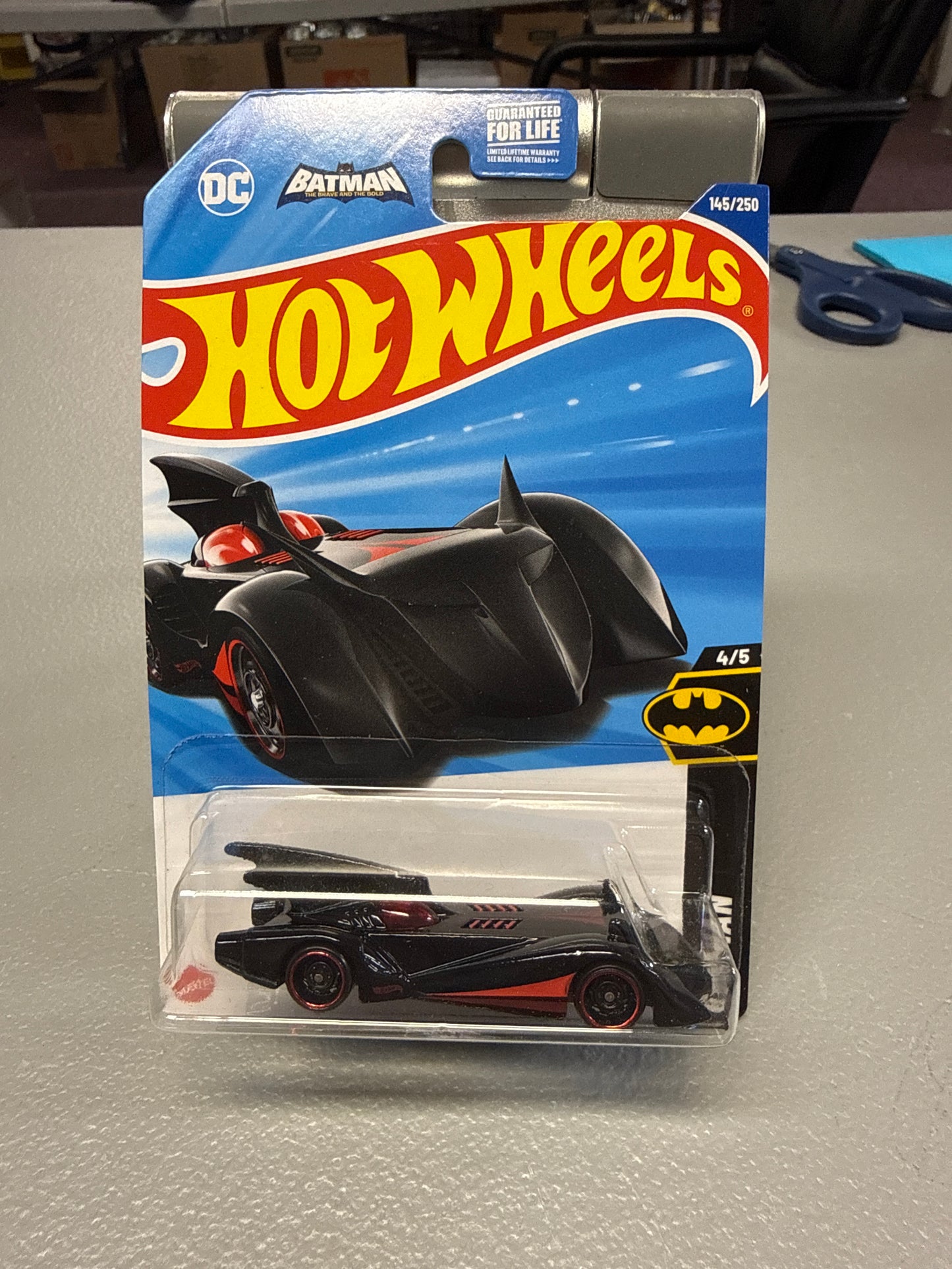 Hot Wheels Batmobile