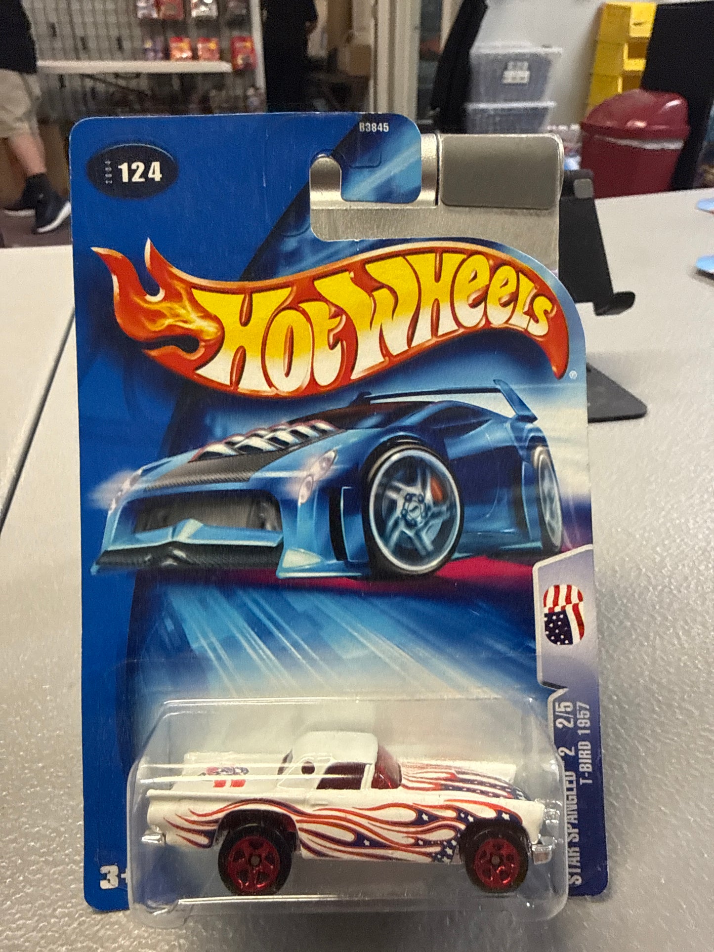 Hot Wheels T-Bird 1957