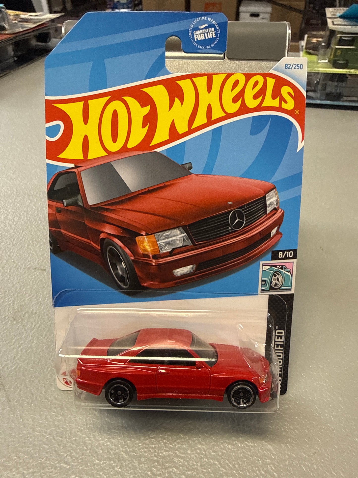 Hot Wheels ‘89 Mercedes-Benz 560 SEC AMG