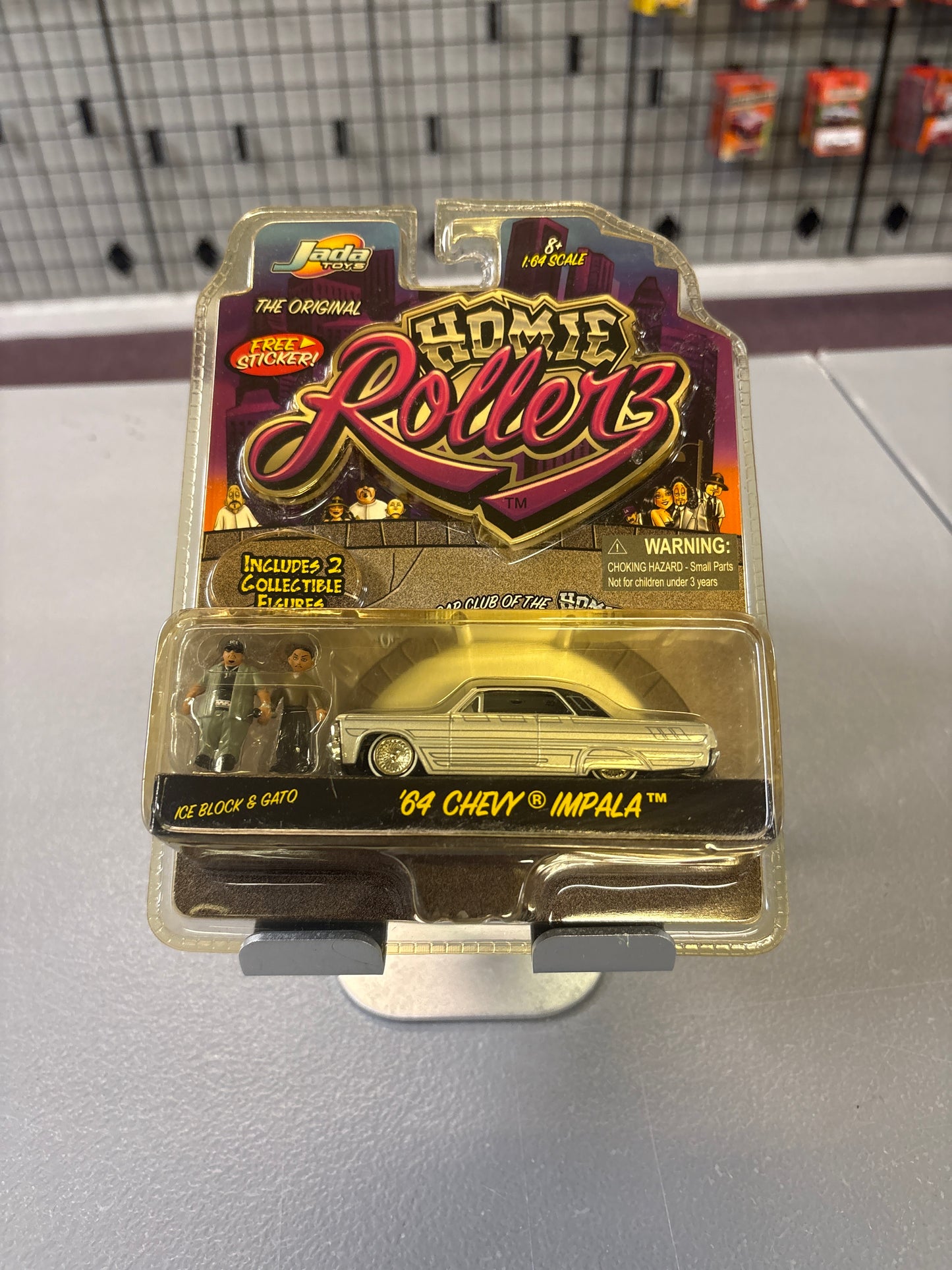 Jada Homie Rollerz '64 Chevy Impala LOWRIDER 1:64 Silver Ice Block & Gato