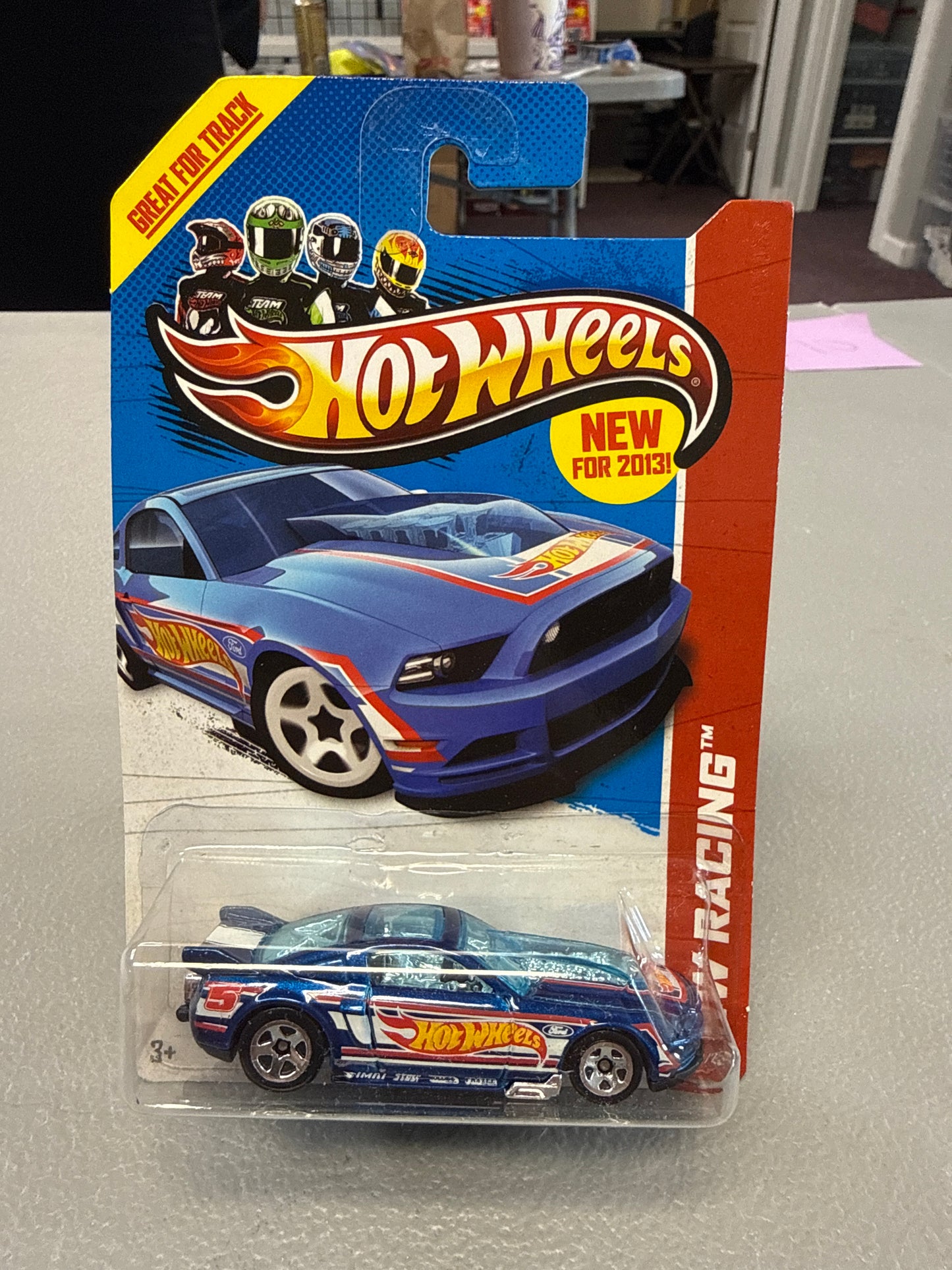 Hot Wheels ‘13 Ford Mustang GT