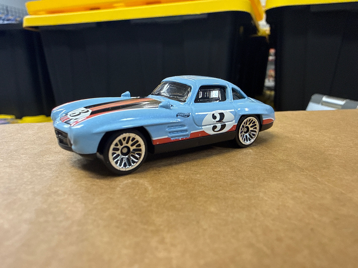 Hot Wheels Loose Mystery Model Mercedes-Benz 300 SL GNN25