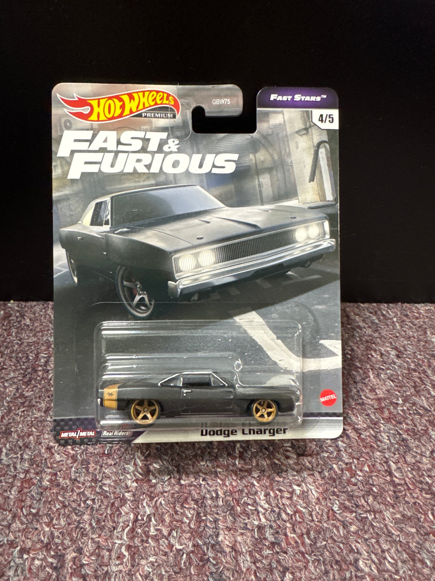 Hot Wheels Premium Fast & Furious Fast Superstars 3/5 '70 Dodge Charger Black