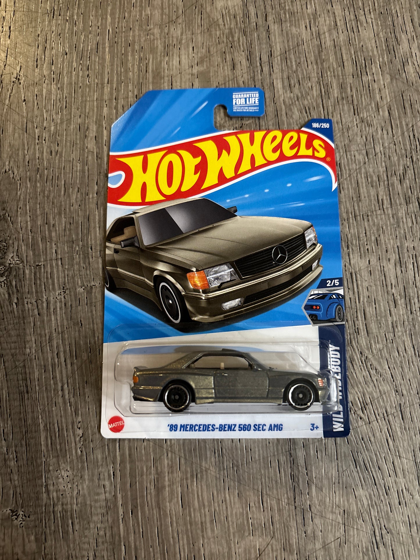 Hot Wheels 89 Mercedes-Benz 560 Sec AMG