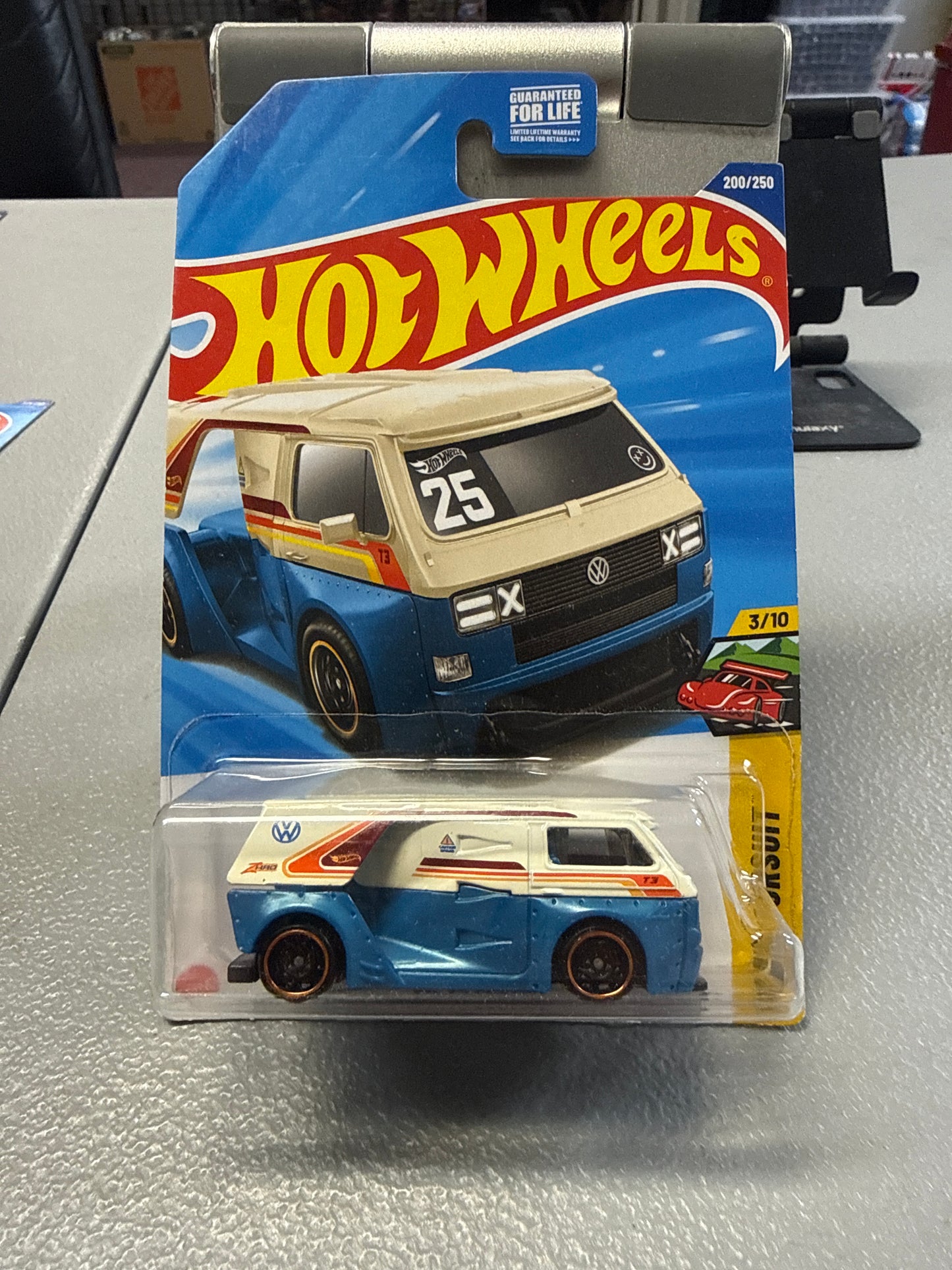 Hot Wheels VE T3 Custom