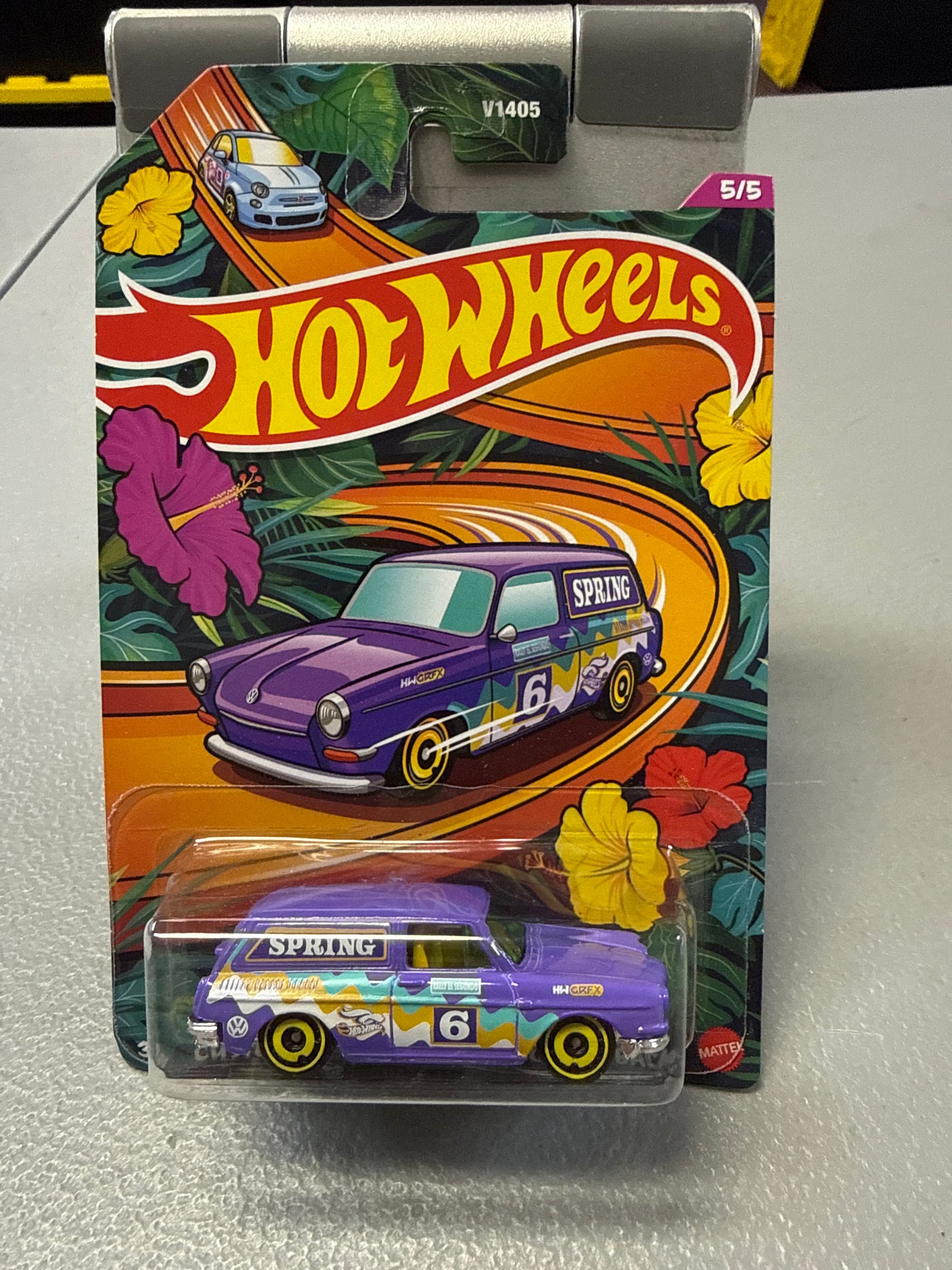 Hot Wheels Custom ‘69 Volkswagen Squareback