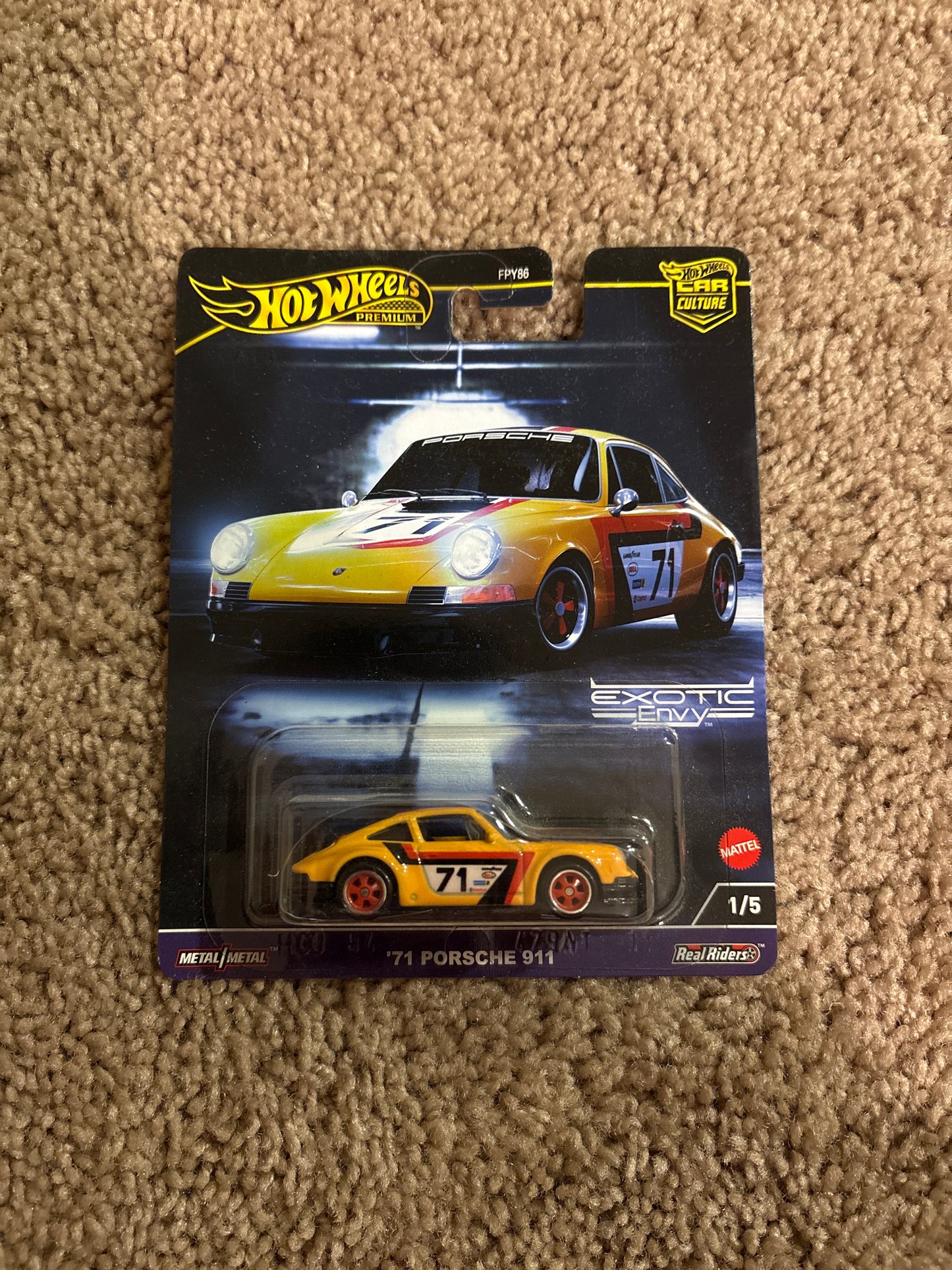 Hot Wheels Exotic Envy 71 Porsche 911