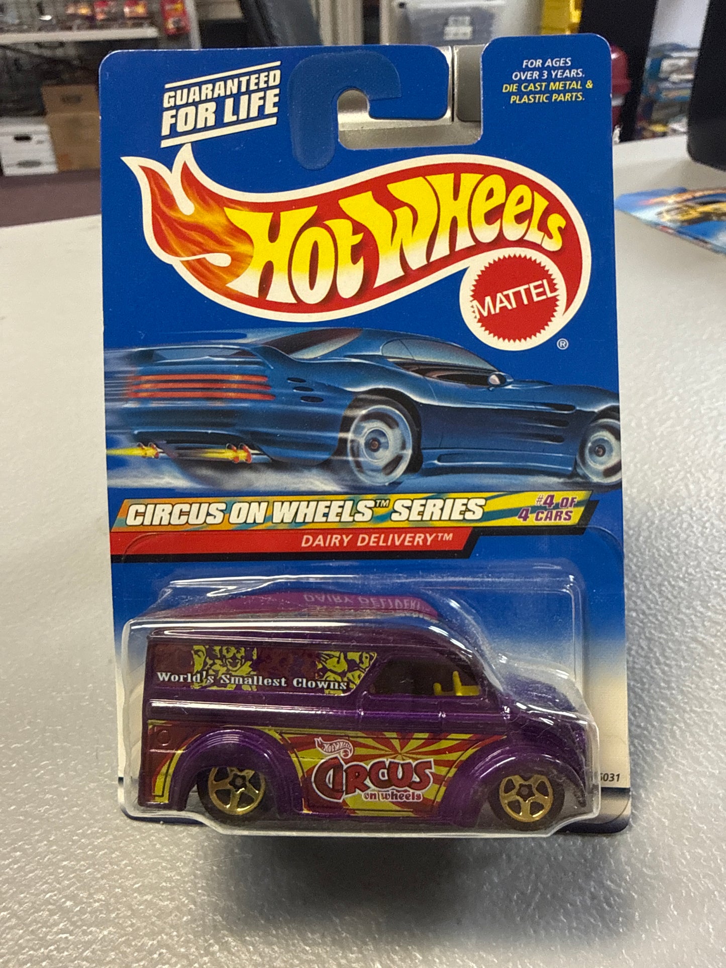 Hot Wheels Dairy Delivery
