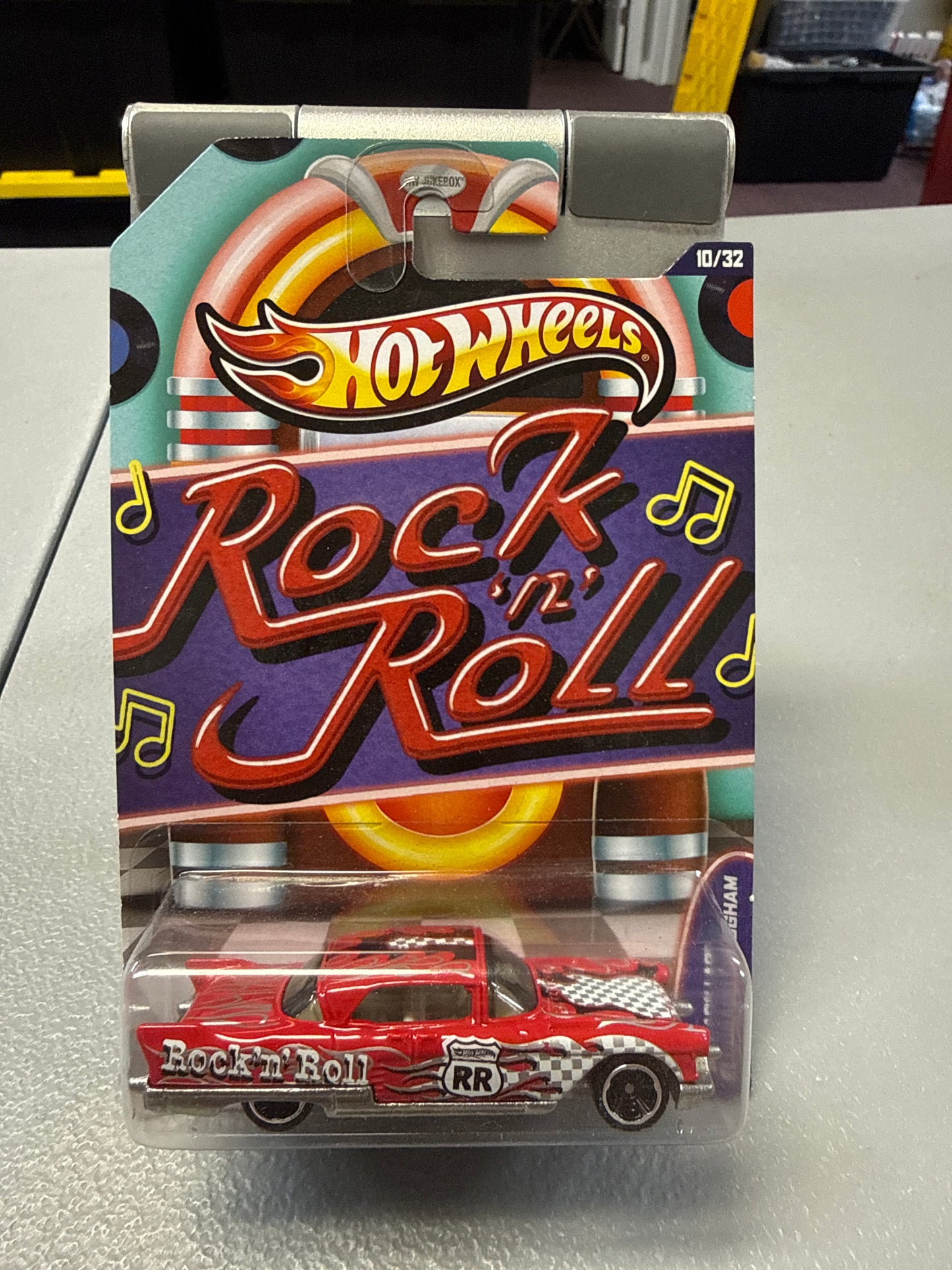 Hot Wheels Rock ‘n’ Roll ‘57 Cadillac Eldorado Brougham