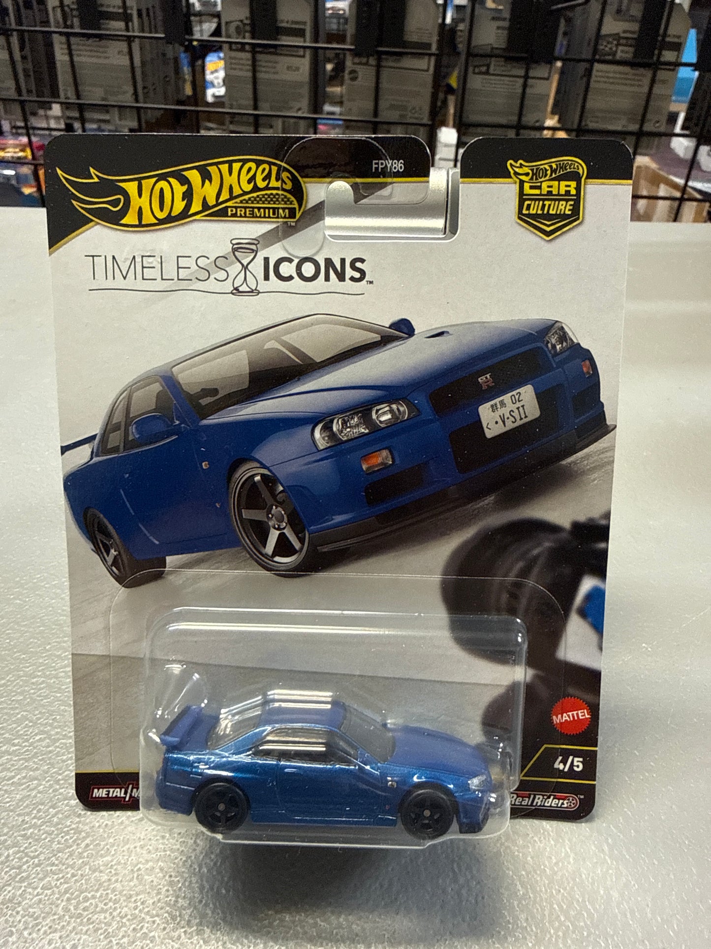 Hot Wheels Timeless Icons Nissan Skyline GT-R V-Spec II (BNR34)