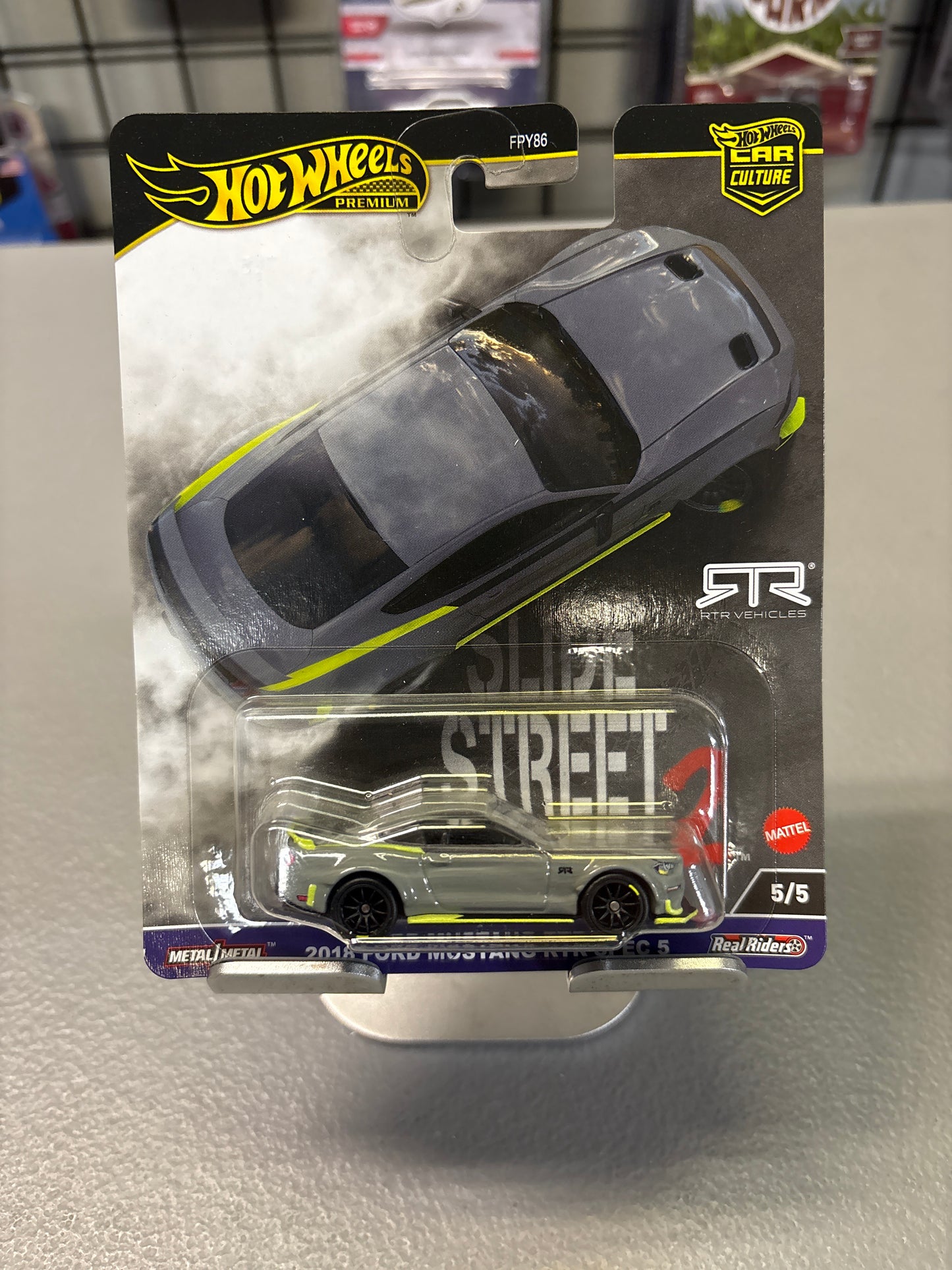 Hot Wheels Slide Street 2 2018 Ford Mustang RTR Spec 5