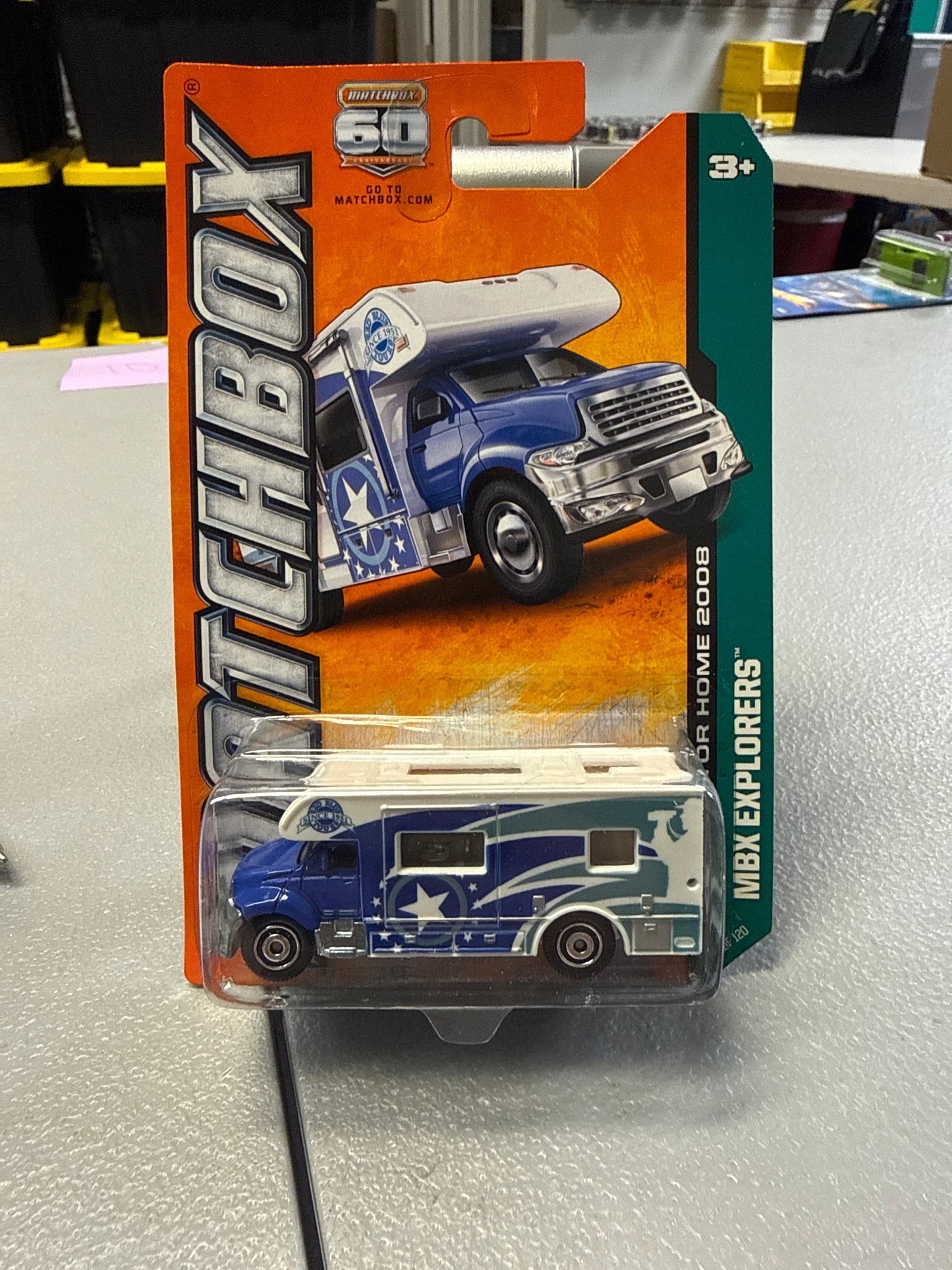 Matchbox Explorers MBX Motor Home 2008