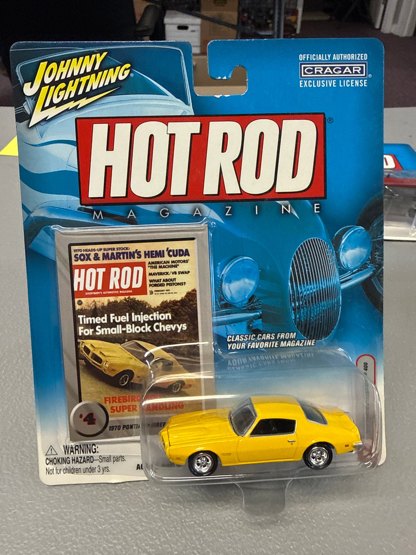 Johnny Lightning Hot Rod #4 1970 Pontiac Firebird 400