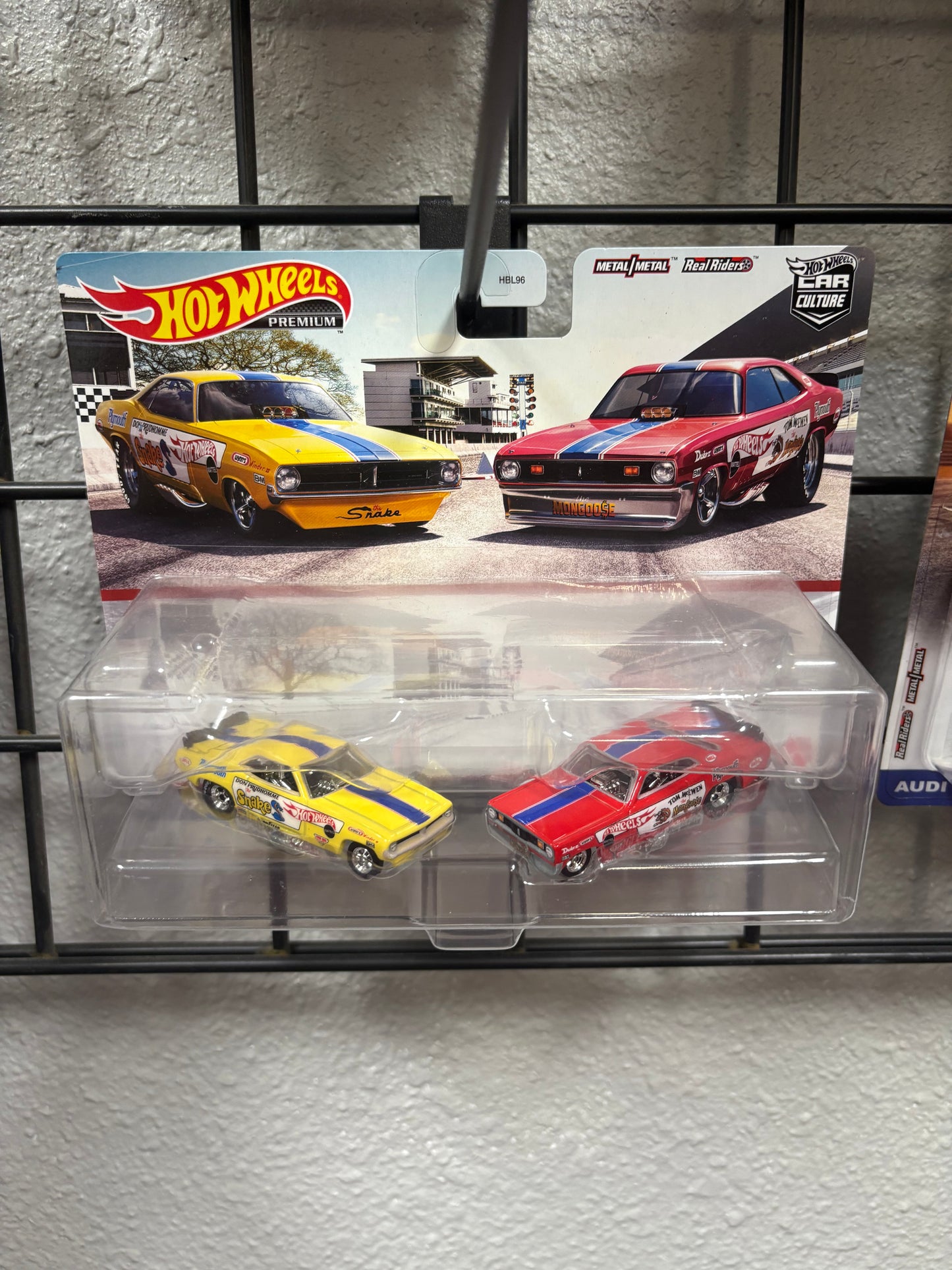 Hot Wheels Premium Car Culture 2-Pack Snake Mongoose 72 Plymouth Cuda Duster Car