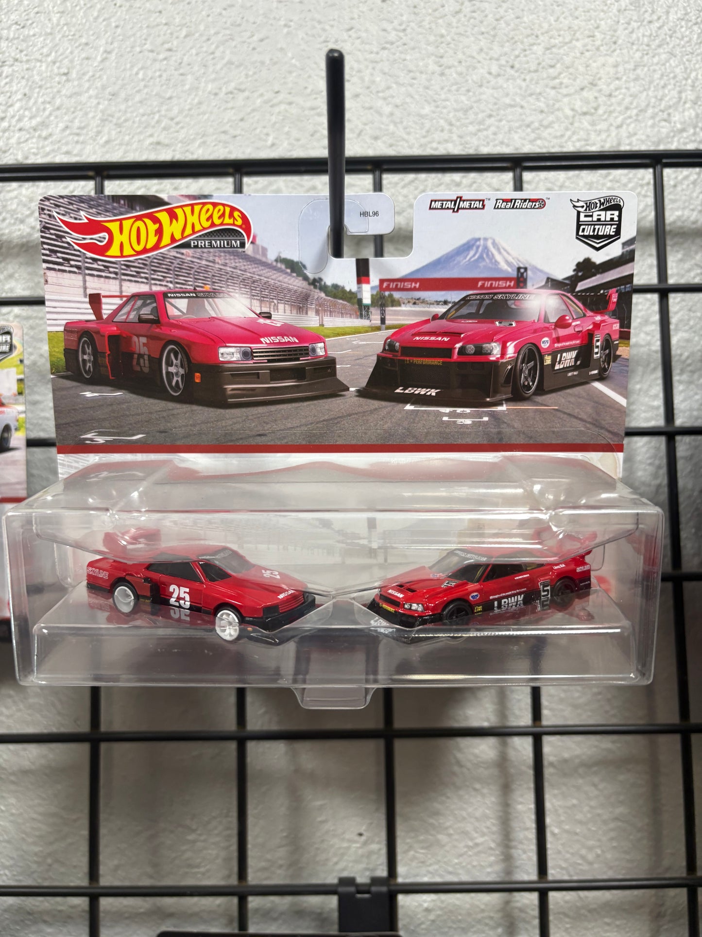 Hot Wheels Premium Car Culture 2 Pack Super Silhouette LB- ER34 Nissan Skyline