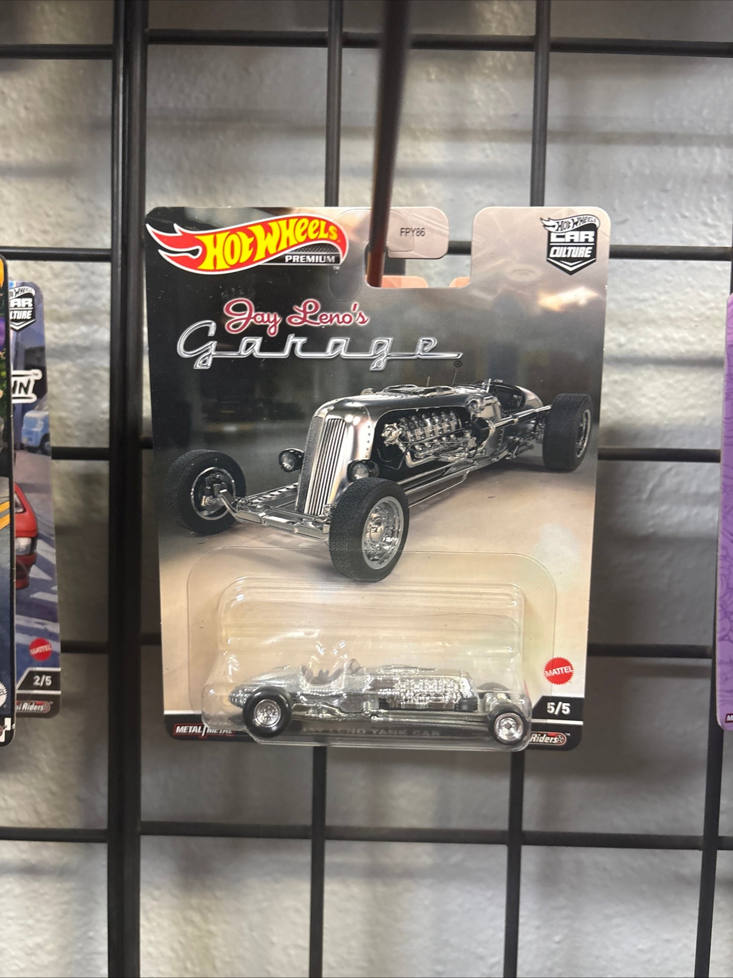Hot Wheels Premium Car Culture Jay Leno Tank Car Jay Leno’s Garage