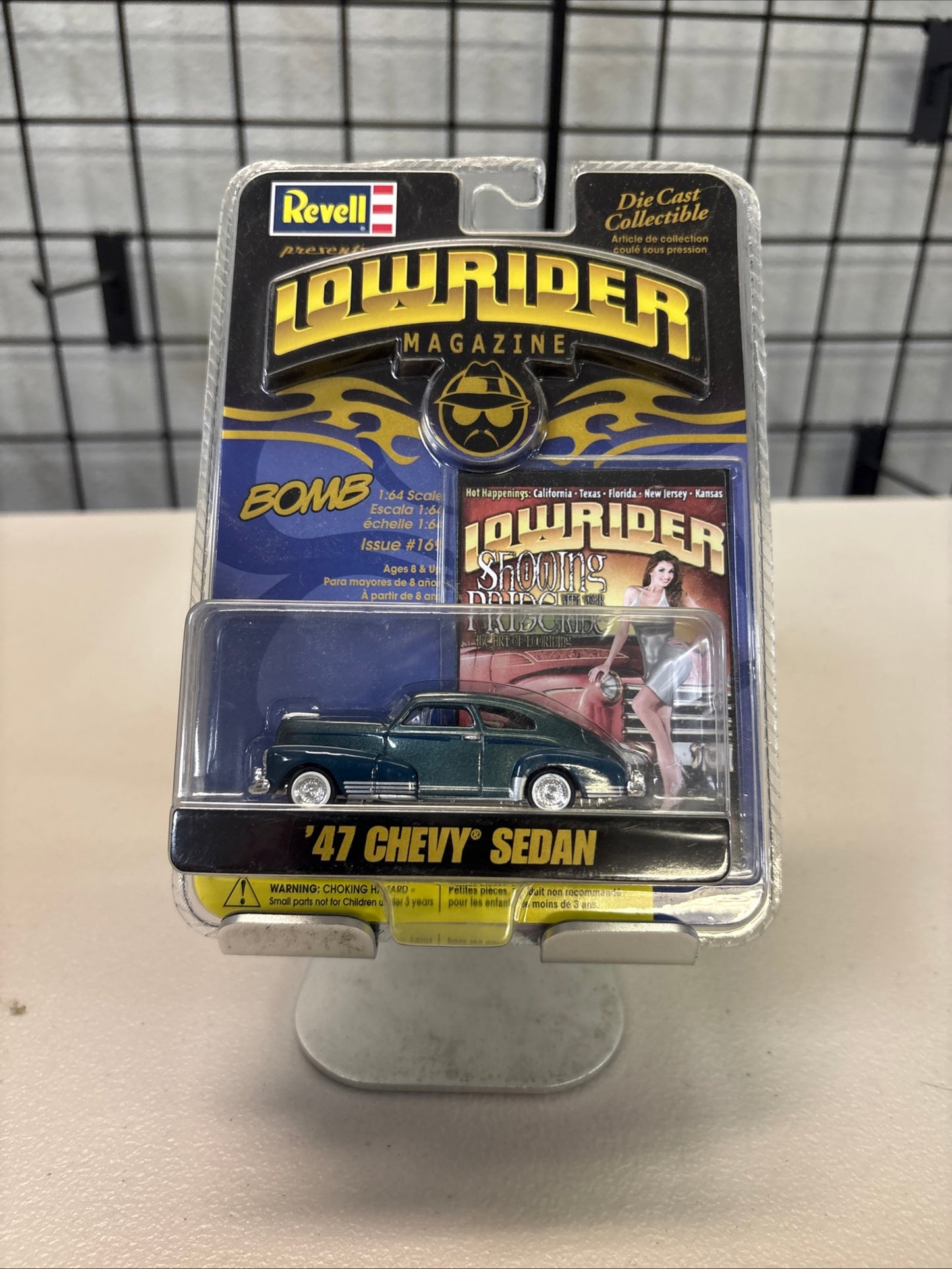Revell Lowrider Magazine 47 Chevy Sedan
