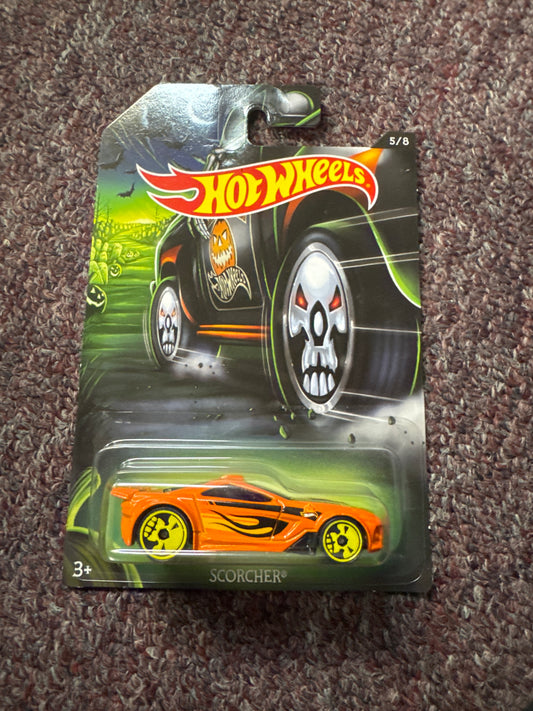 Hot Wheels 2016 HW Halloween Scorcher Orange 5/8