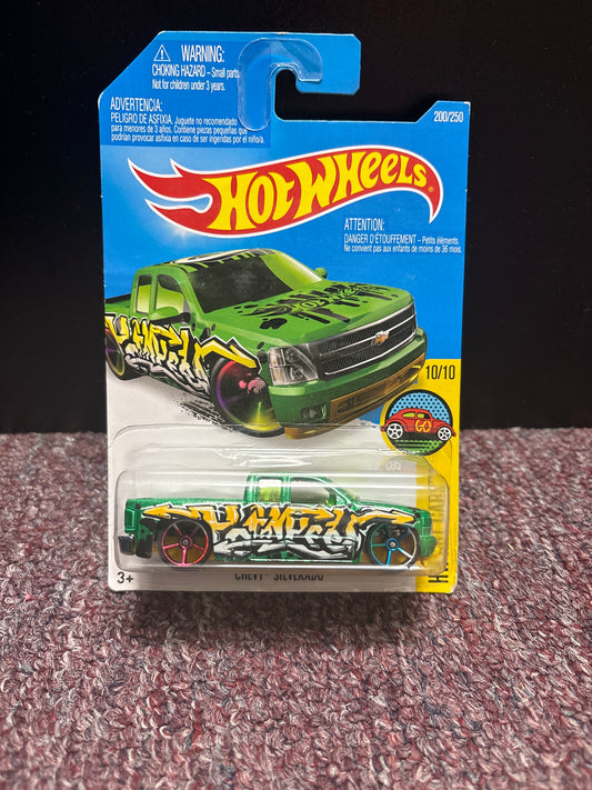 Hot Wheel CHEVY SILVERADO Art Cars Truck GREEN Grafiti 200/250 2015