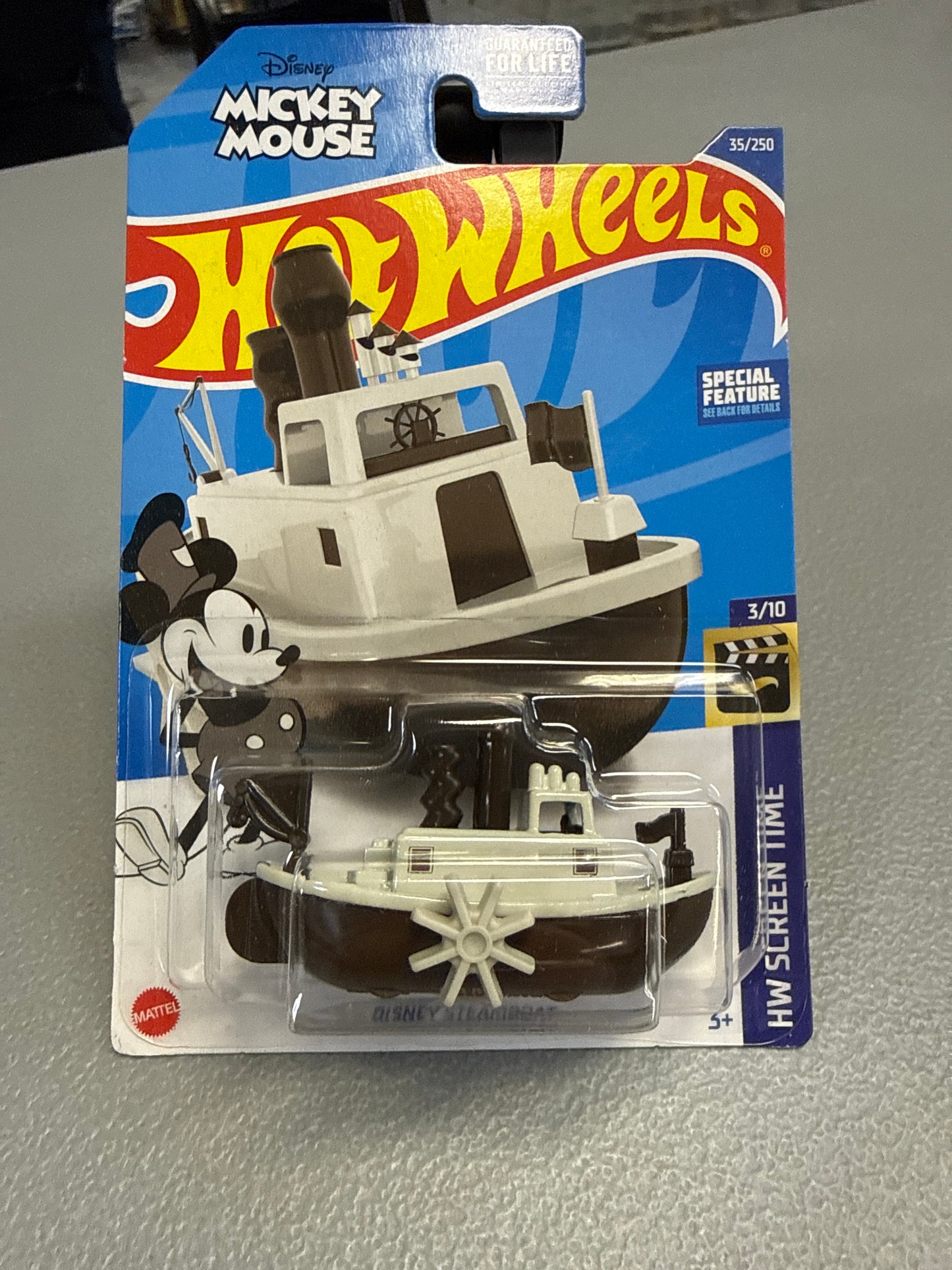 Hot Wheels Disney Steamboat