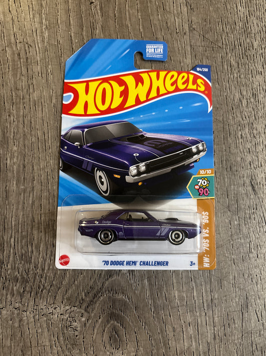 Hot Wheels 70 Dodge Hemi Challenger