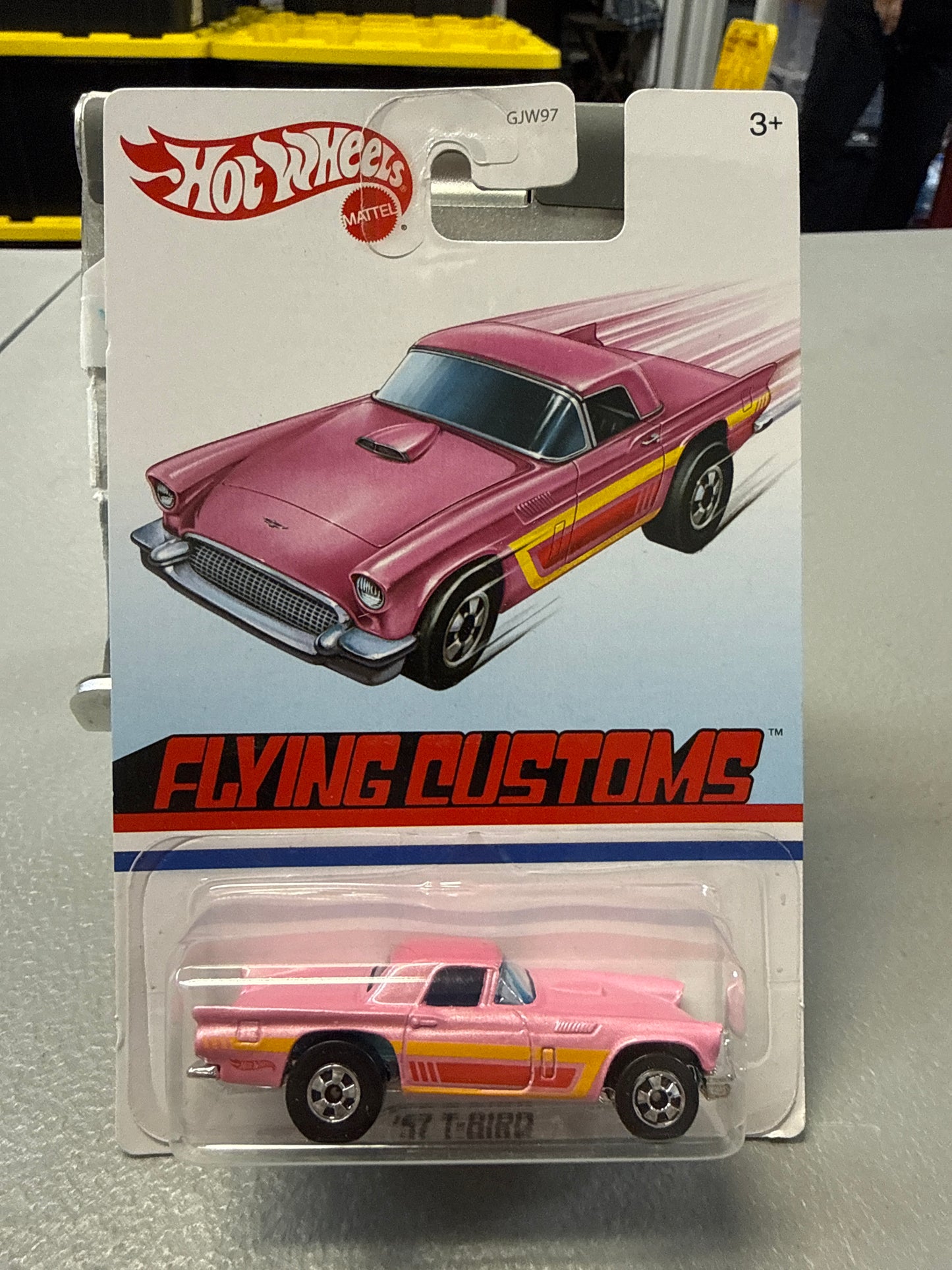 Hot Wheels Flying Customs ‘57 T-Bird