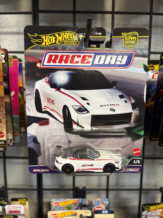 Hot Wheels Race Day 2023 Nissan Z GT4