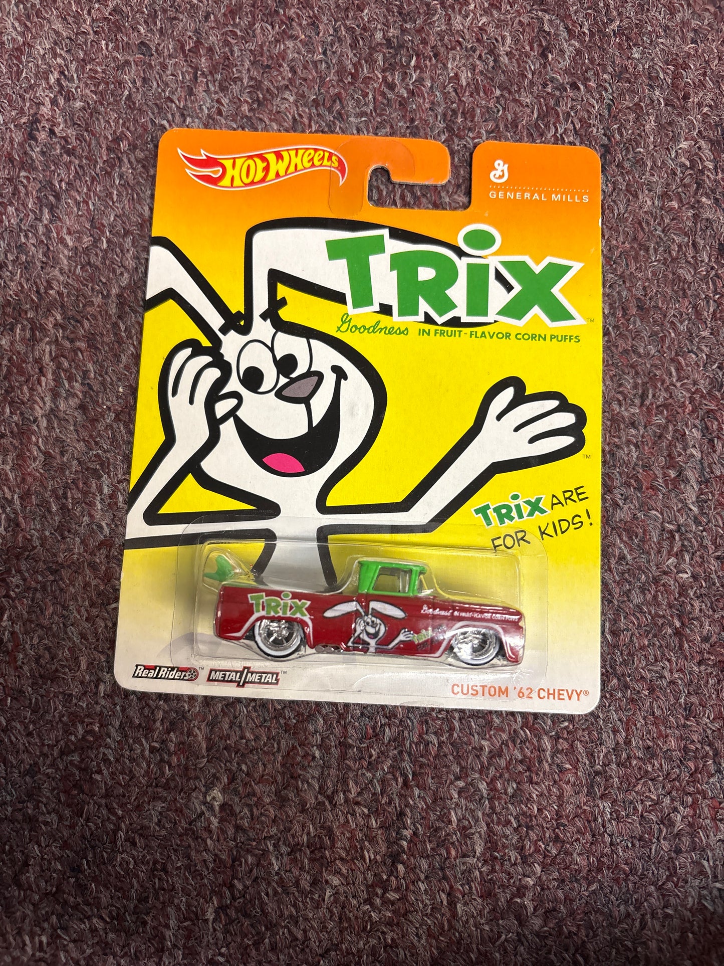 Hot Wheels Custom '62 Chevy Pop Culture General Mills Trix Cereal
