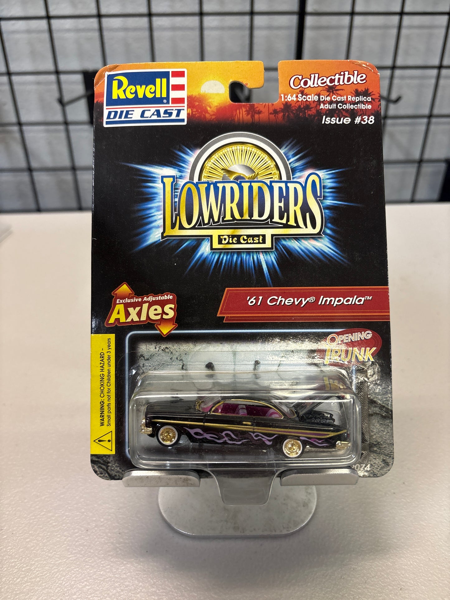 DAMAGED Revell Lowrider 61 Chevy Impala
