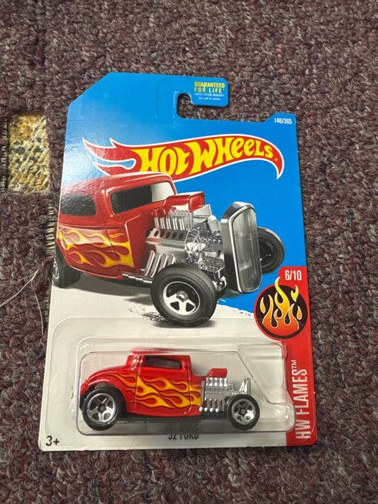 2015 Hot Wheels #146 HW Flames 6/10 '32 FORD Red w/Chrome