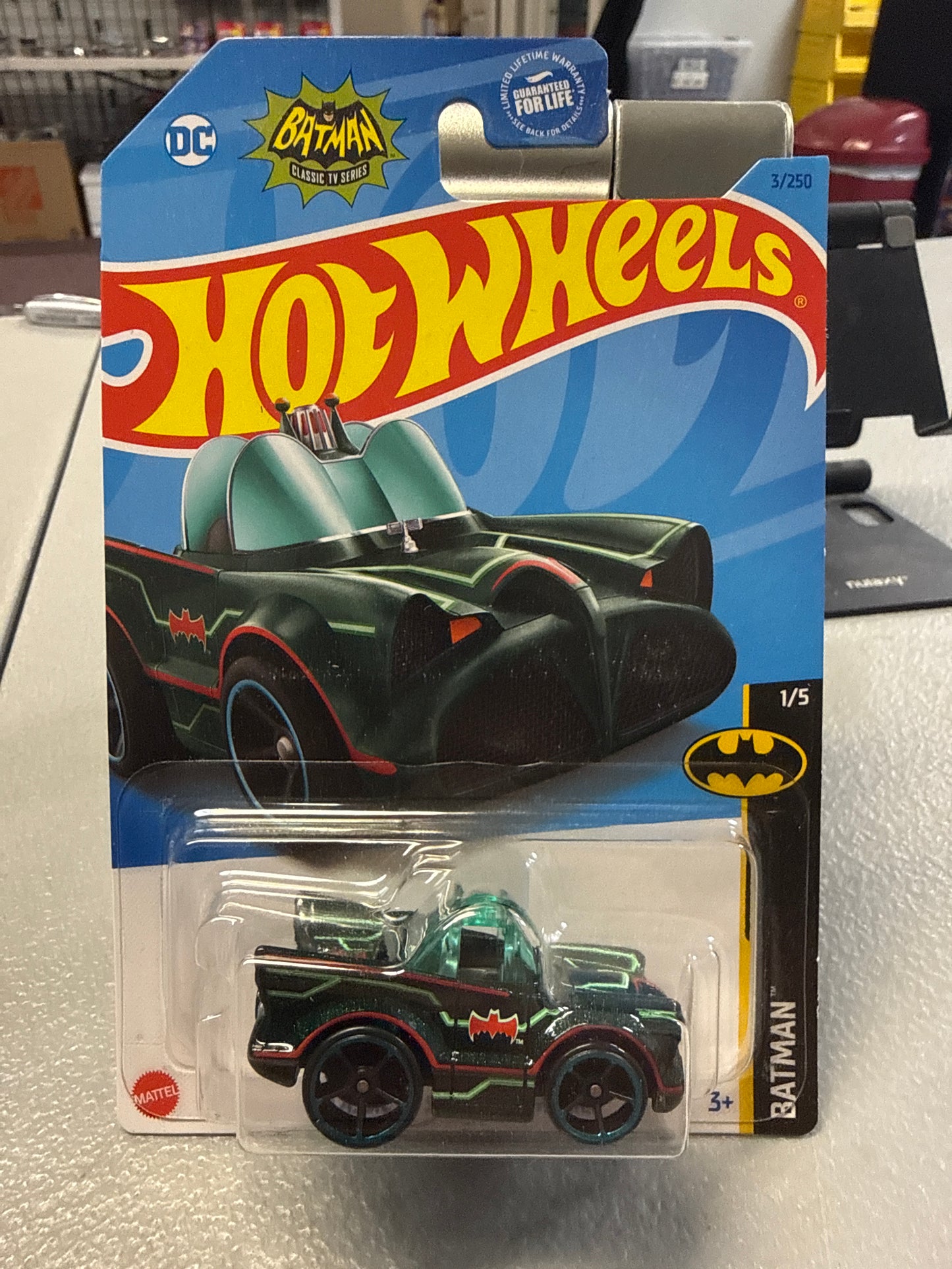 Hot Wheels Classic TV Series BatMobile