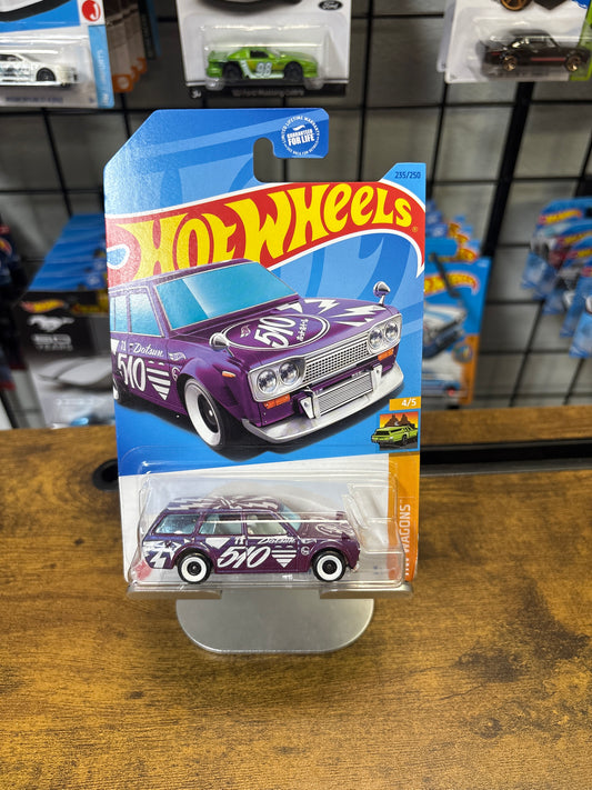 Hot Wheels Datsun Bluebird wagon 510 Soft Corner