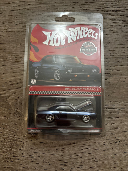 Hotwheels RLC 1969 Chevy Camaro SS