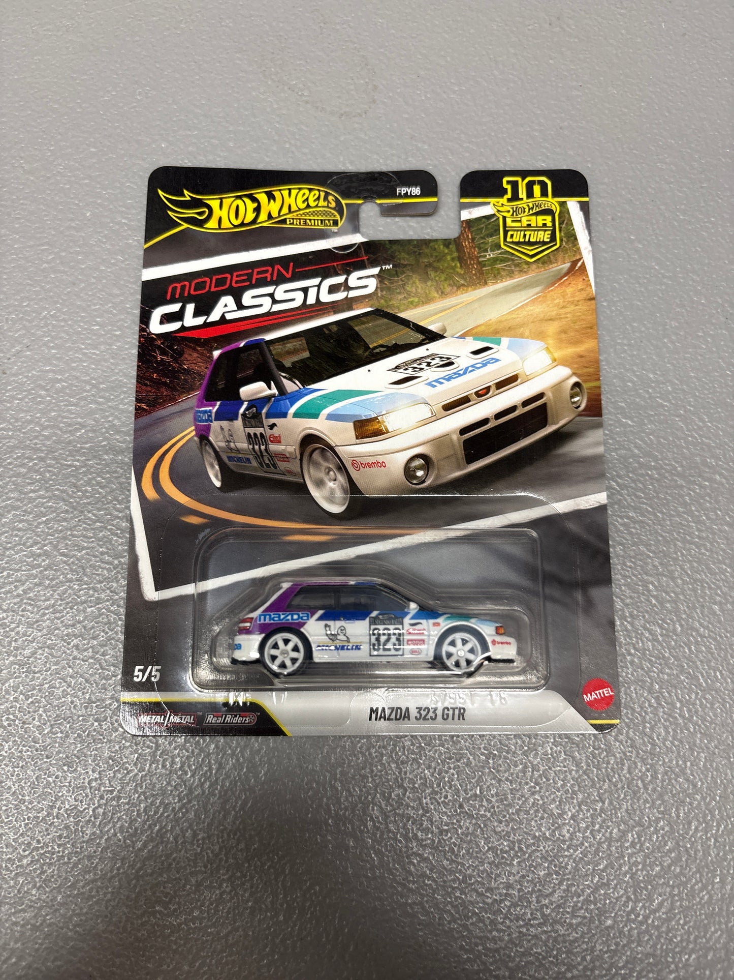 Hot wheels Modern classic Mazda 323 GTR