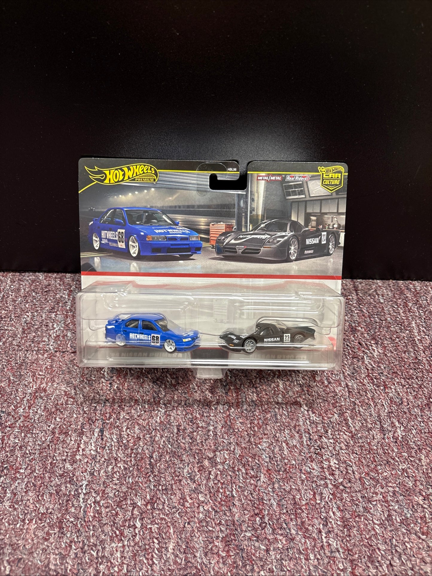 Hot Wheels Premium Car Culture '94 Nissan Primera & Nissan R390 GT1 Twin 2 Pack
