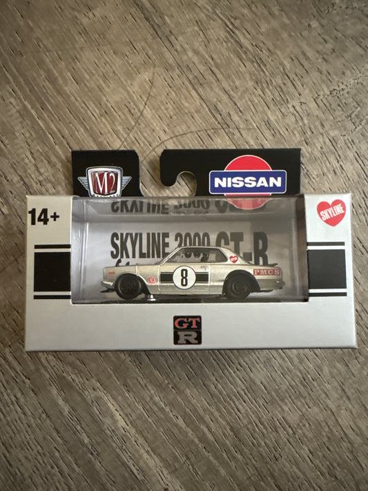 M2 Machines 1971 Nissan Skyline 2000 GT-R Silver Castline Inc Die Cast 1:64