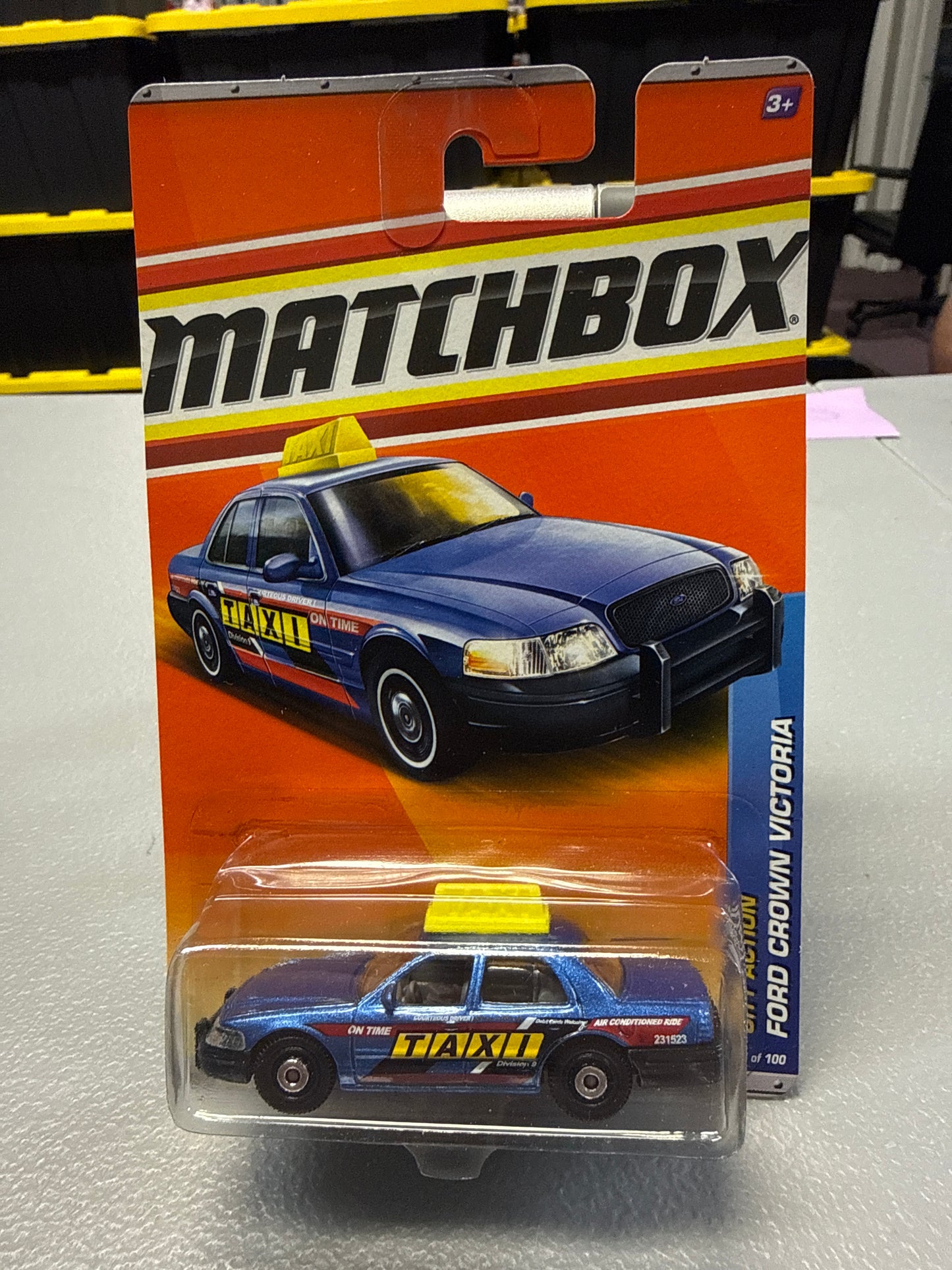 Matchbox City Action Ford Crown Victoria
