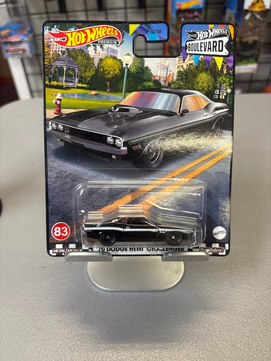 Hot Wheels Boulevard #83 70 Dodge Hemi Challenger