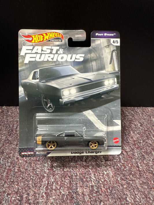 Hot Wheels Premium Fast & Furious Fast Superstars 3/5 '70 Dodge Charger Black