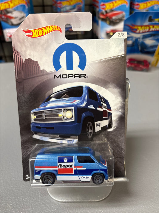 Hot Wheels Mopar Custom 77 Dodge Van
