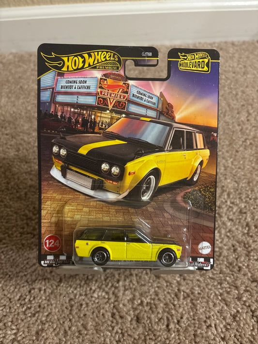 Hot Wheels Boulevard #124 Datsun 510 Wagon