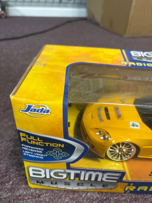 Big Time Muscle 1/18 Radio Control 2005 Corvette C6-R