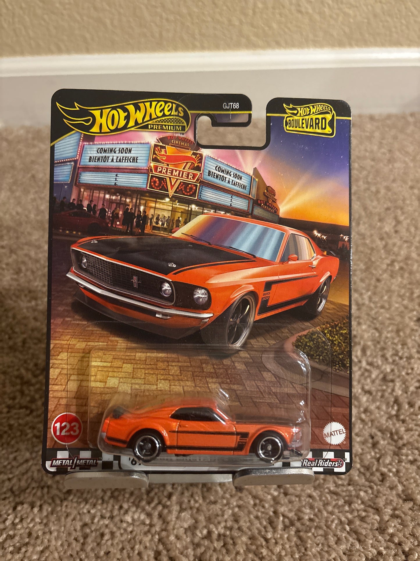 Hot Wheels Boulevard #123 69 Ford Mustang boss 302
