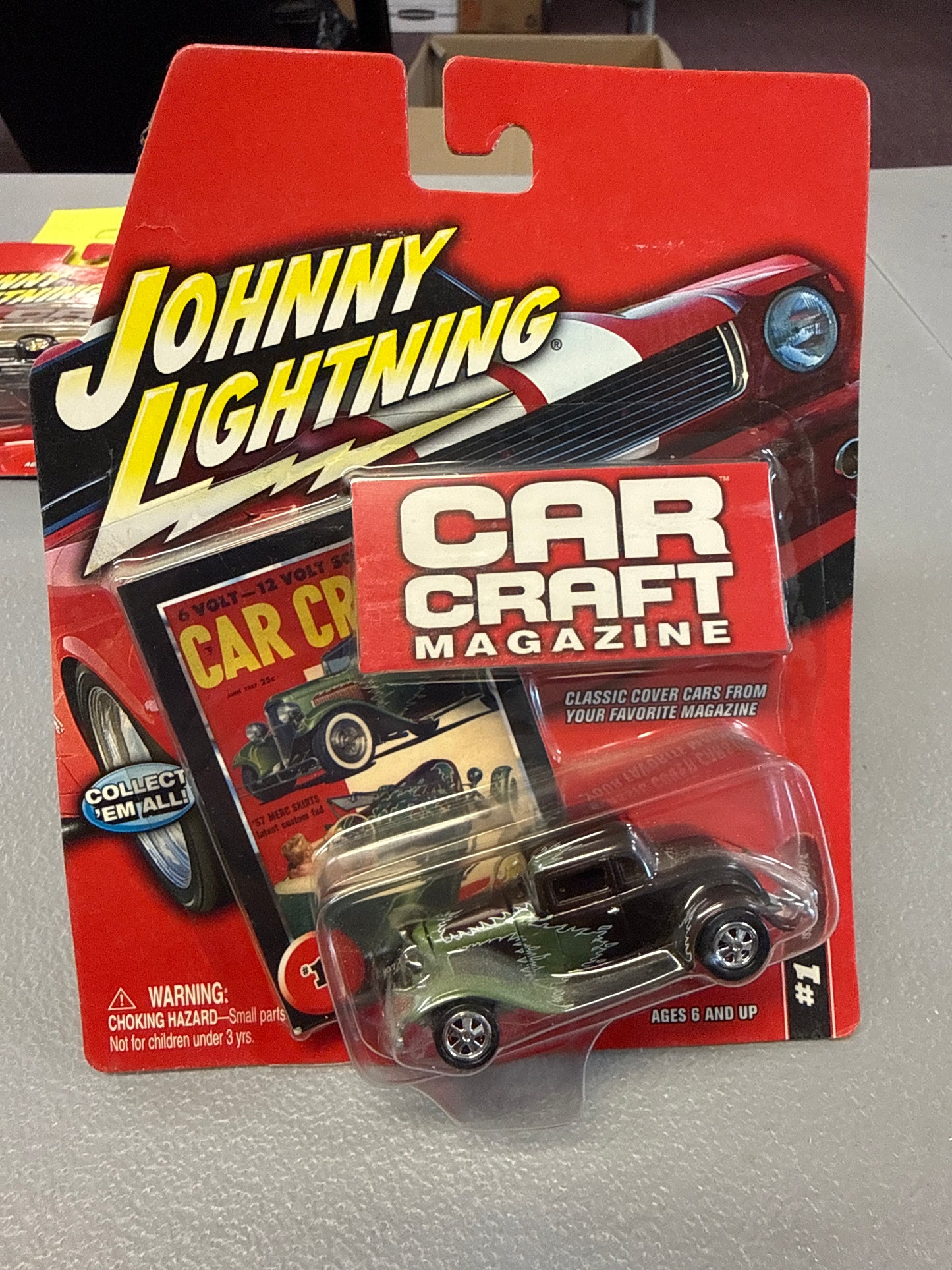 Johnny Lightning Car Craft #1 1932 Ford Coupe