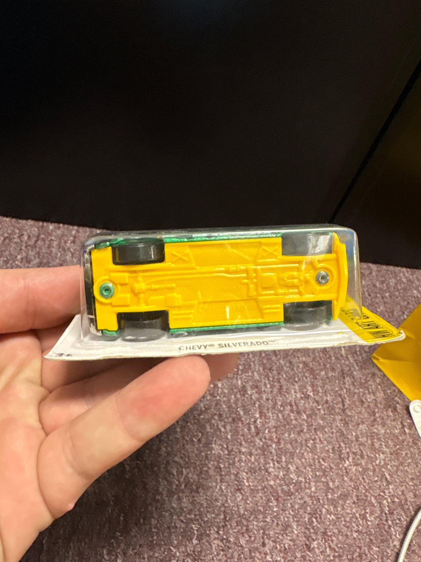 Hot Wheel CHEVY SILVERADO Art Cars Truck GREEN Grafiti 200/250 2015