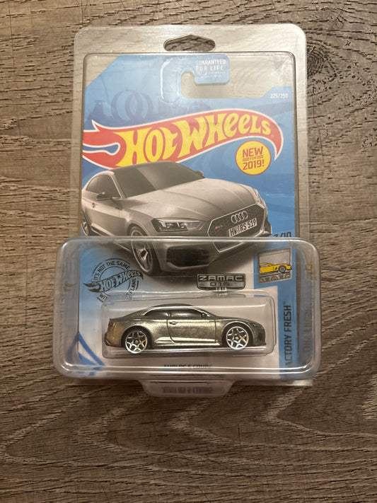 Hot Wheels Audi Rs 5 Coupe zamac