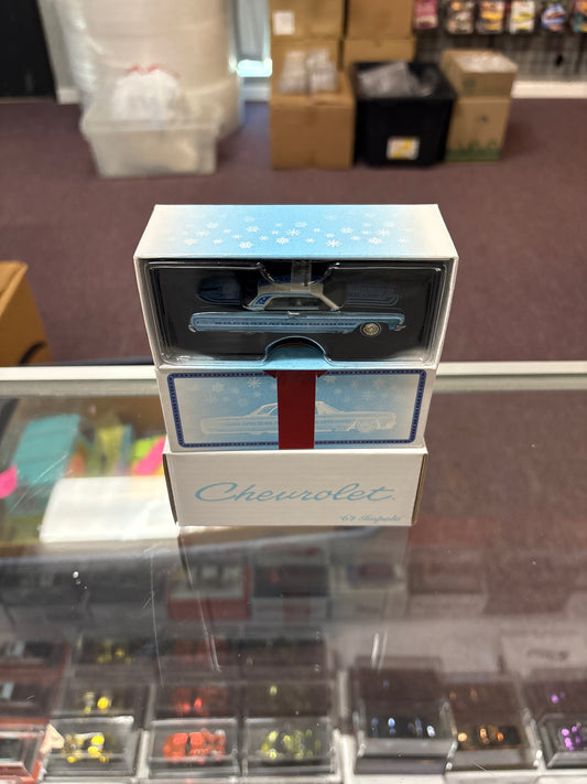 2021 Hot Wheels RLC '64 Chevrolet Impala Holiday "Snowman" 23931/30000 With Box