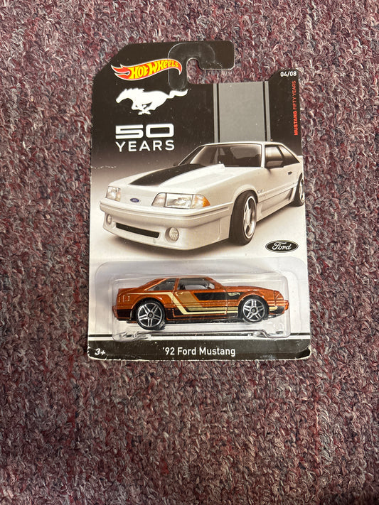 Hot Wheels Mustang 50 Years Series ‘92 Ford Mustang Orange 04/08