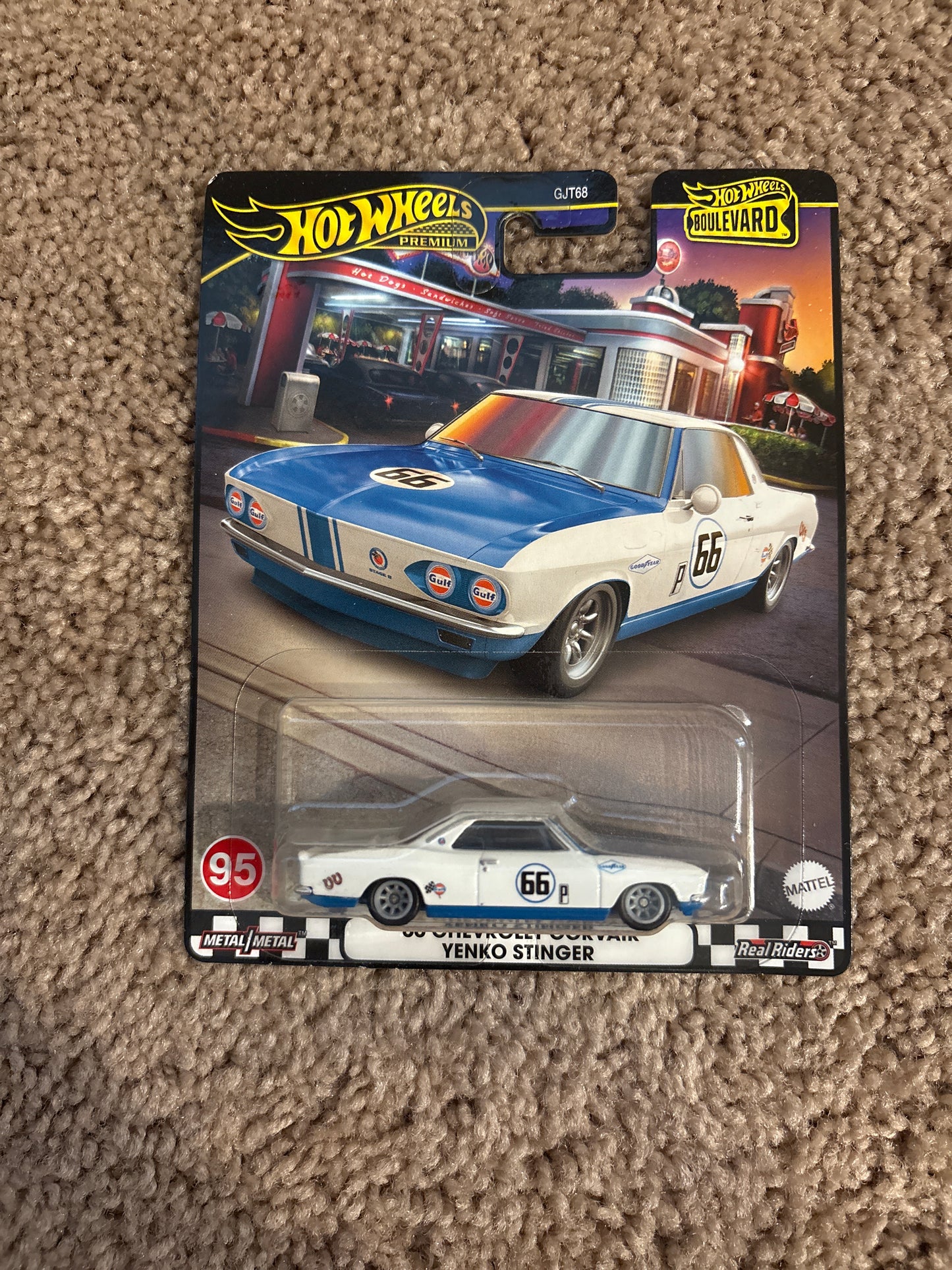 Hot Wheels Boulevard #95 66 Chevrolet Corvair Yenko Stinger