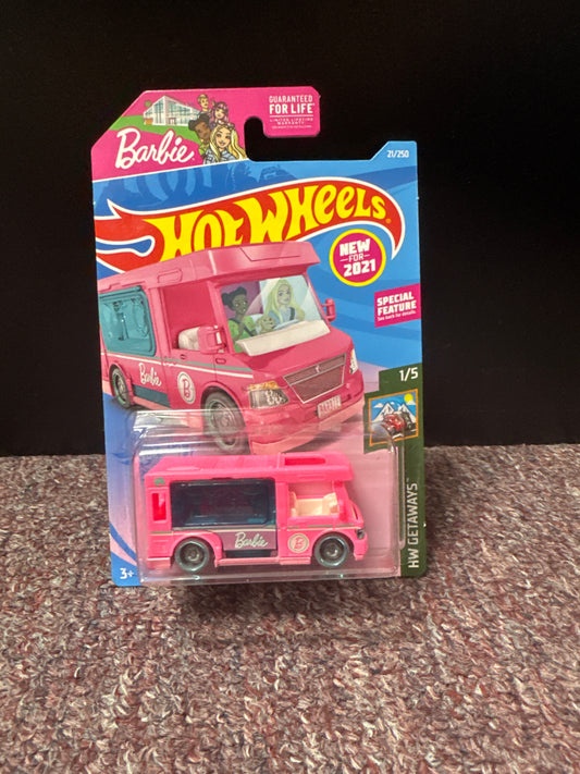 Barbie Dream Camper #21 2021 Hot Wheels 21/250 HW Getaways